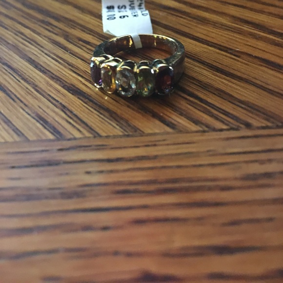American made women's ring size 6 has 24k gold - Picture 2 of 5